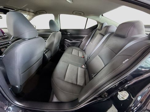 Used 2021 Nissan Altima 2.5 SV image 25