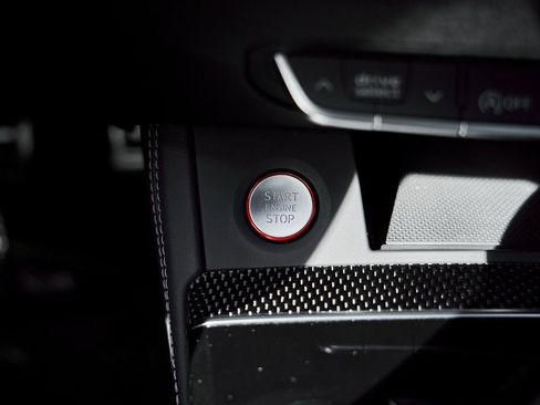 Used 2024 Audi SQ5 Premium Plus image 74