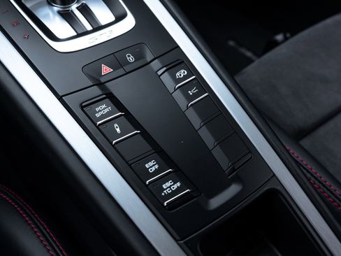 Used 2015 Porsche 911 GT3 w/ Sound Package Plus image 41