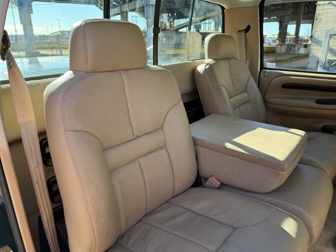 Used 1997 Dodge Ram 1500 Truck 4x4 Regular Cab image 50