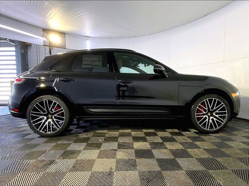 New 2026 Porsche Macan S image 8