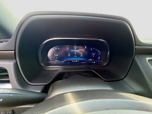 Used 2024 Chevrolet Tahoe LT image 42