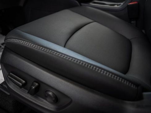 New 2026 Toyota Corolla Cross XLE image 33