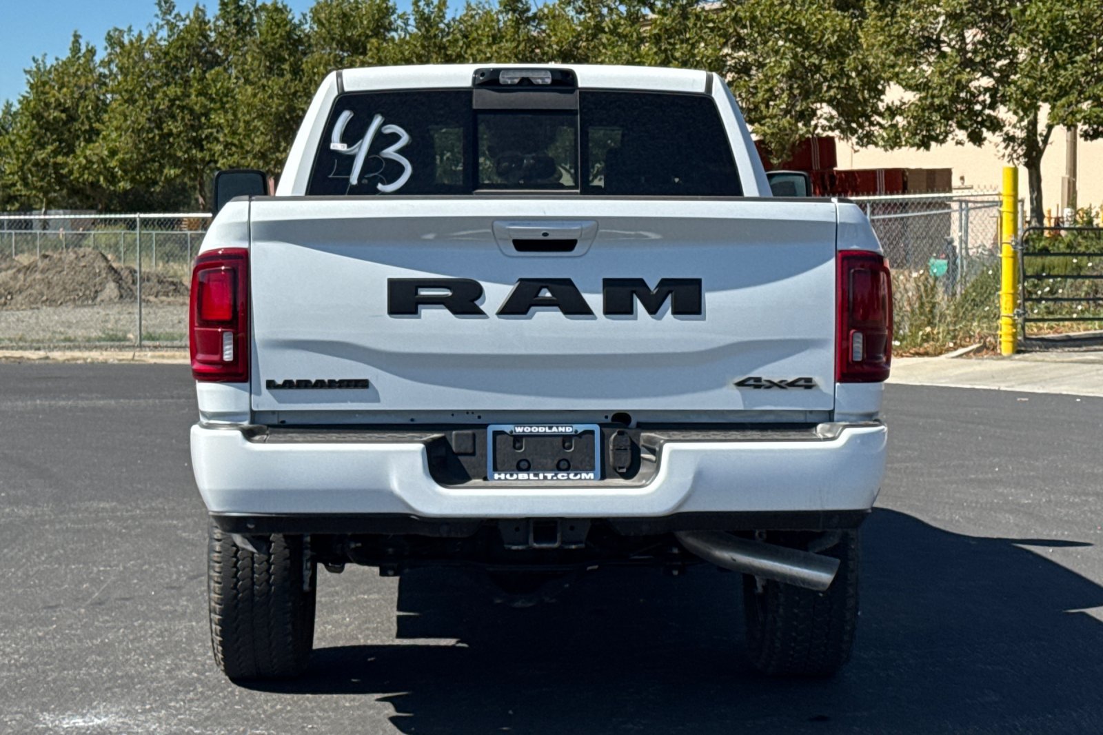 New 2026 RAM 2500 Laramie w/ Night Edition AWD/4WD image 4