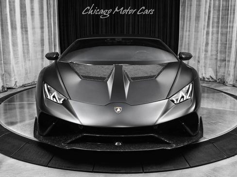 Used 2018 Lamborghini Huracan Performante image 7