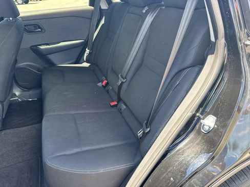 Used 2023 Nissan Rogue S FWD image 15