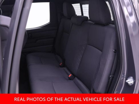 Certified 2025 Toyota Tacoma SR5 AWD/4WD image 10