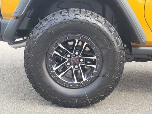 New 2026 Jeep Wrangler Rubicon w/ Xtreme 35 Tire Package AWD/4WD image 6