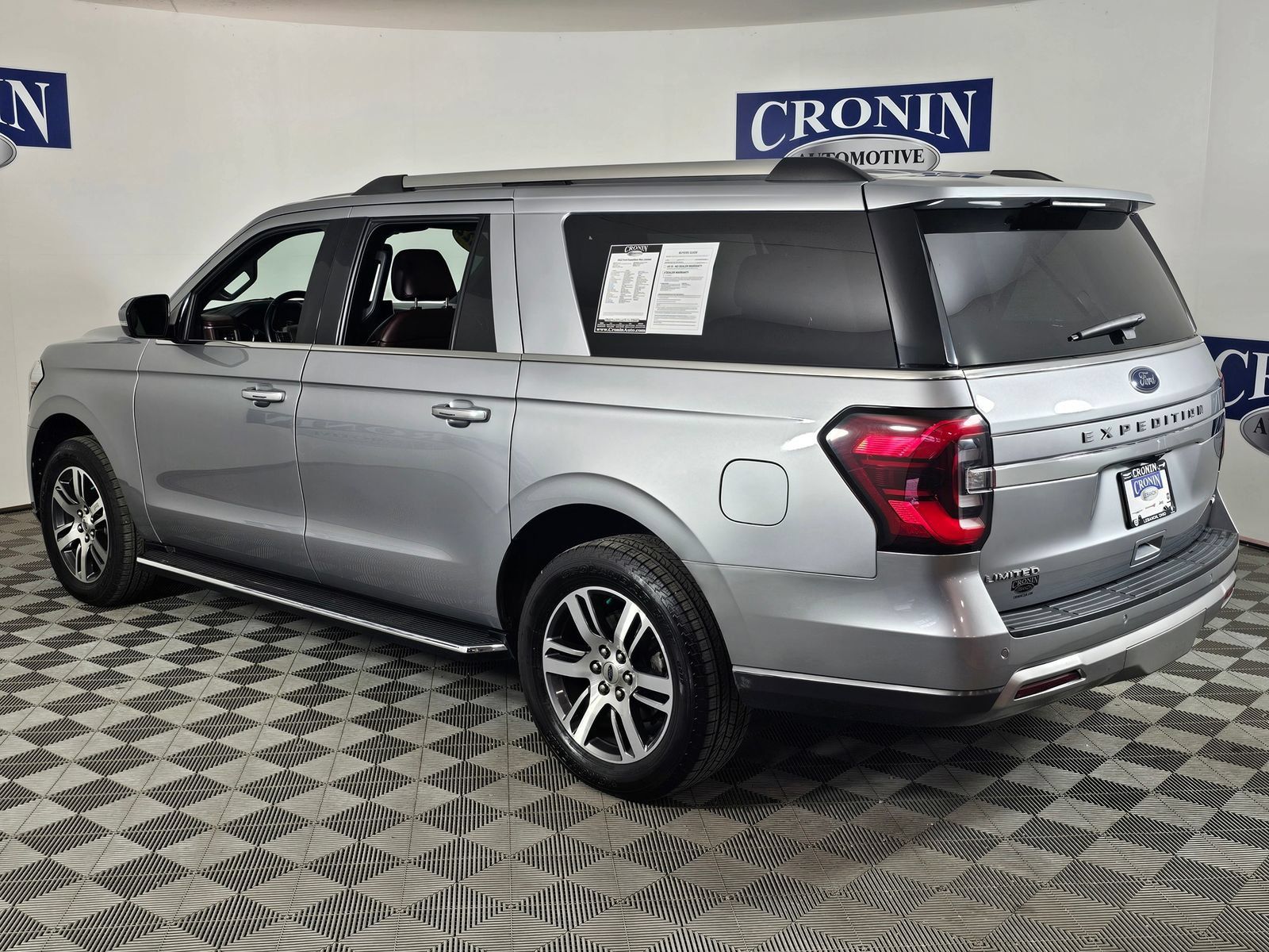 Used 2022 Ford Expedition Max Limited AWD/4WD image 36