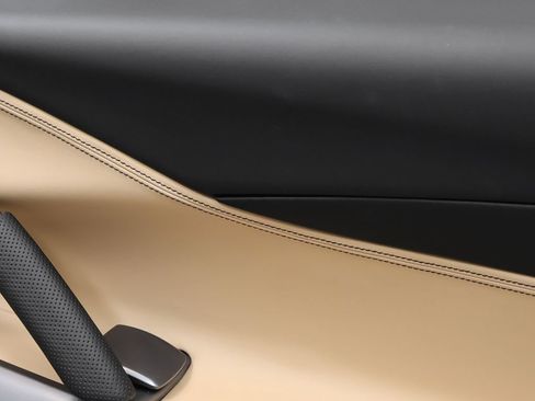Certified 2021 Ferrari 812 GTS RWD image 30