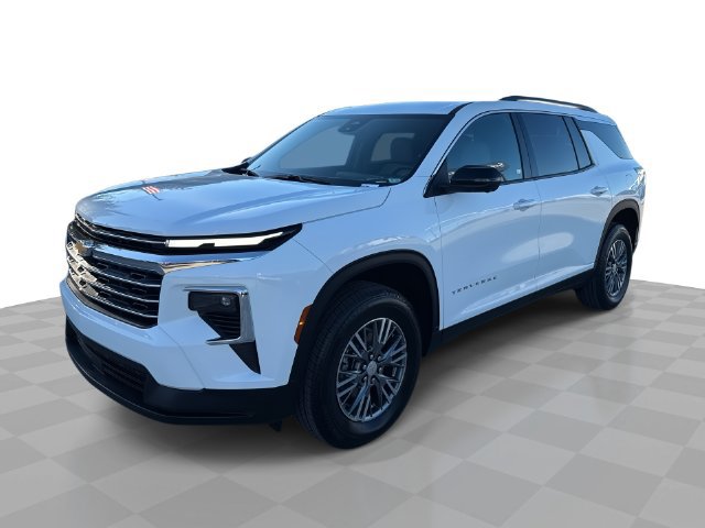Used 2026 Chevrolet Traverse LT w/ Driver Confidence Package FWD image 1