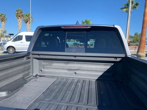 Used 2018 Honda Ridgeline RTL-E image 9
