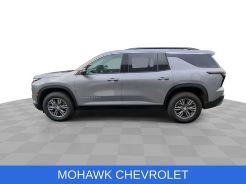 Certified 2026 Chevrolet Traverse LT AWD/4WD image 5