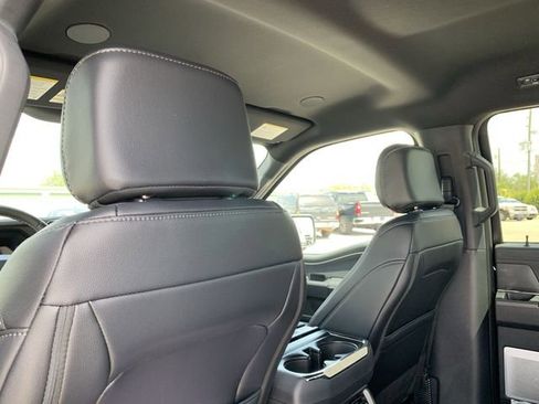 New 2025 Ford F150 Lariat w/ Equipment Group 502A High image 18