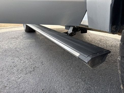 Used 2015 GMC Yukon Denali w/ Premium Package image 8