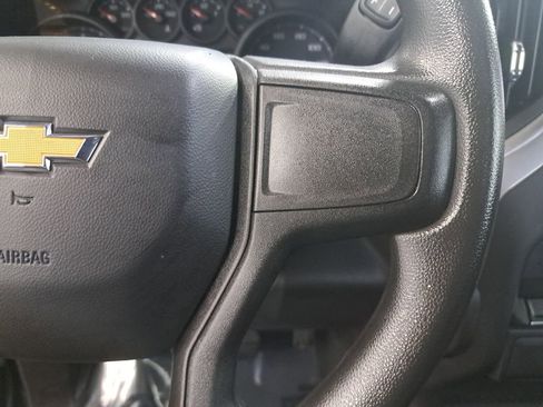 Used 2021 Chevrolet Silverado 1500 Custom image 18