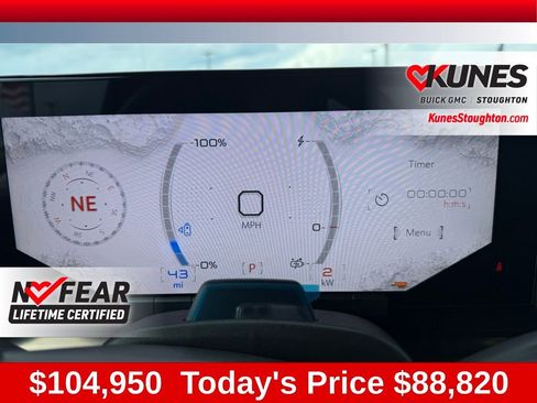 New 2025 GMC Hummer EV 2X w/ LPO, Dark Essentials Package image 29