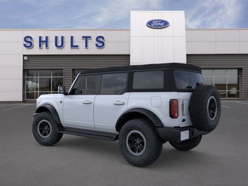 New 2025 Ford Bronco Outer Banks w/ Sasquatch Package image 4