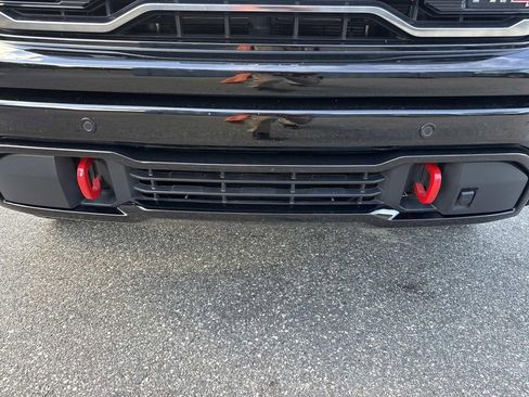 Used 2025 GMC Sierra 1500 AT4 w/ AT4 Premium Package image 10