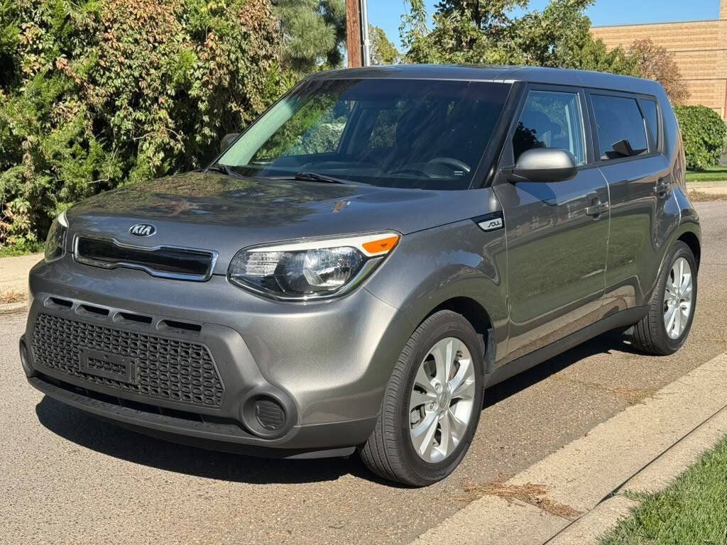 Used 2015 Kia Soul + FWD image 7
