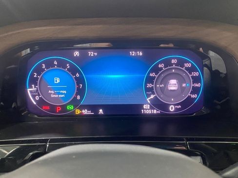 Used 2024 Volkswagen Atlas SE AWD/4WD image 23