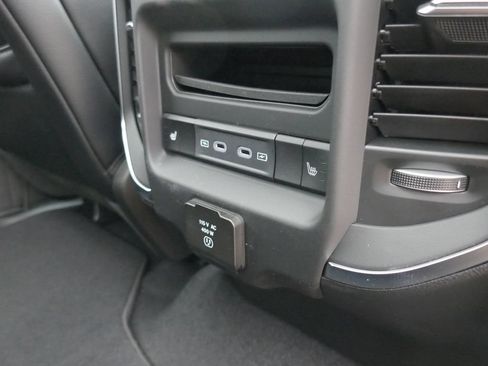 New 2026 RAM 1500 Laramie w/ Laramie Southwest Edition AWD/4WD image 14