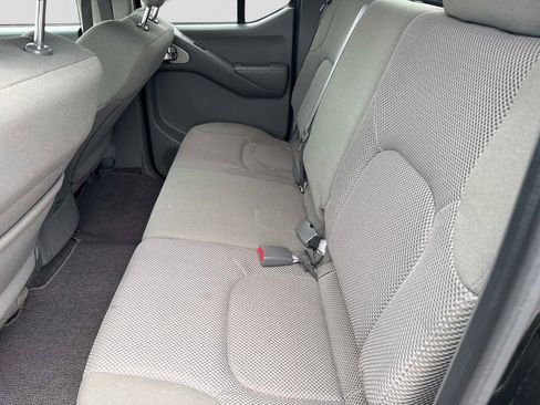 Used 2020 Nissan Frontier SV w/ Midnight Edition Floor Mats AWD/4WD image 14