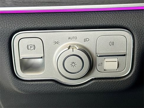 Certified 2025 Mercedes-Benz GLS 450 4MATIC image 10