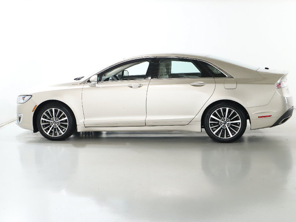 Used 2017 Lincoln MKZ Premiere FWD image 36