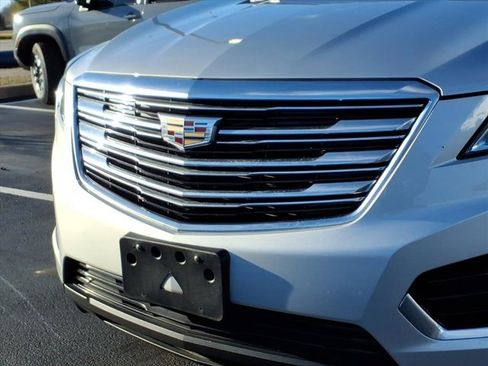 Used 2019 Cadillac XT5 AWD image 34