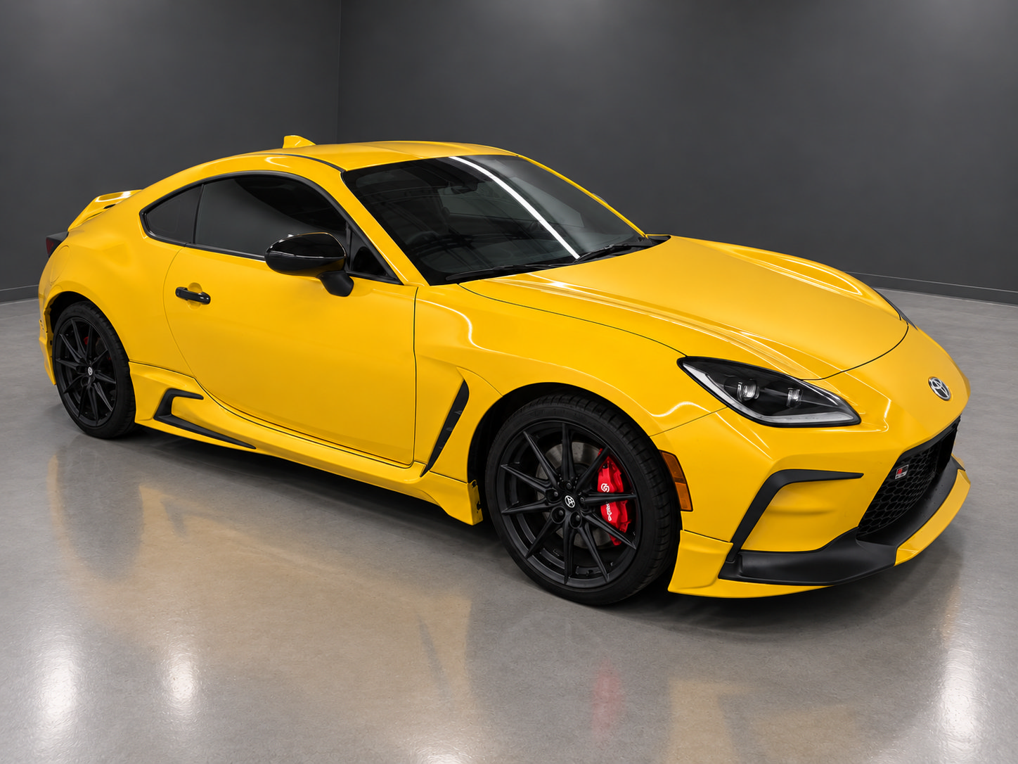 Used 2026 Toyota GR86 YUZU Limited w/ GR Aero Kit RWD image 3