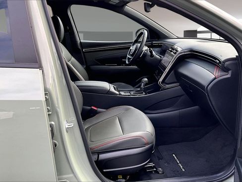 Used 2024 Hyundai Santa Cruz Limited image 30