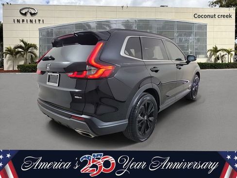 Used 2023 Honda CR-V Sport Touring image 4