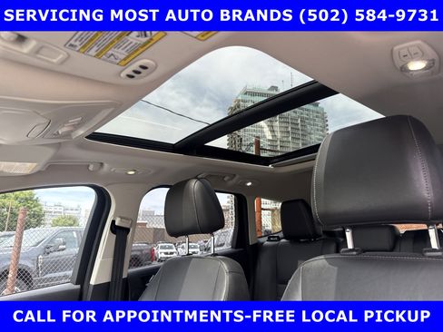 Used 2014 Ford Escape Titanium AWD/4WD image 32