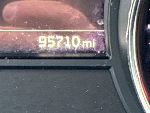 Used 2016 Kia Sedona EX image 28