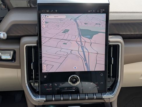 New 2026 GMC Yukon XL Denali w/ Sun & Power Step Package AWD/4WD image 10