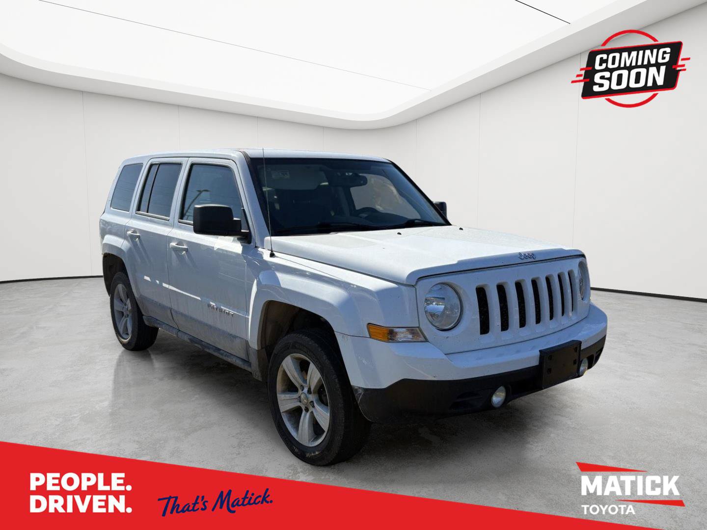 Used 2014 Jeep Patriot Latitude AWD/4WD image 1