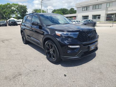 Used 2022 Ford Explorer ST w/ ST Street Pack RWD image 7
