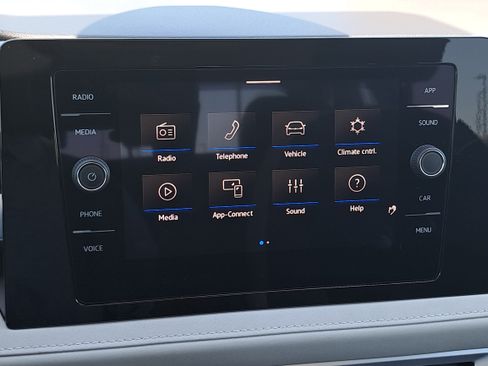 New 2026 Volkswagen Taos SE AWD/4WD image 21