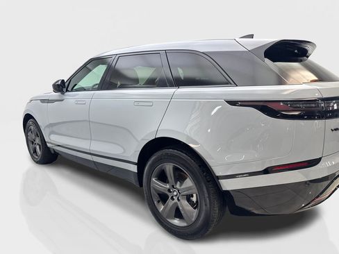 Used 2025 Land Rover Range Rover Velar Dynamic SE AWD/4WD image 14