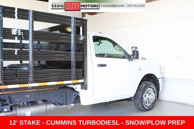 New 2024 RAM 3500 Tradesman AWD/4WD image 30