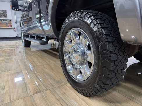Used 2014 Ford F250 Lariat w/ Lariat Ultimate Package AWD/4WD image 10