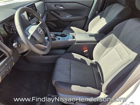 New 2026 Nissan Rogue SV image 6