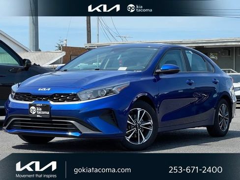 Certified 2024 Kia Forte LXS w/ LXS Technology Package FWD image 1