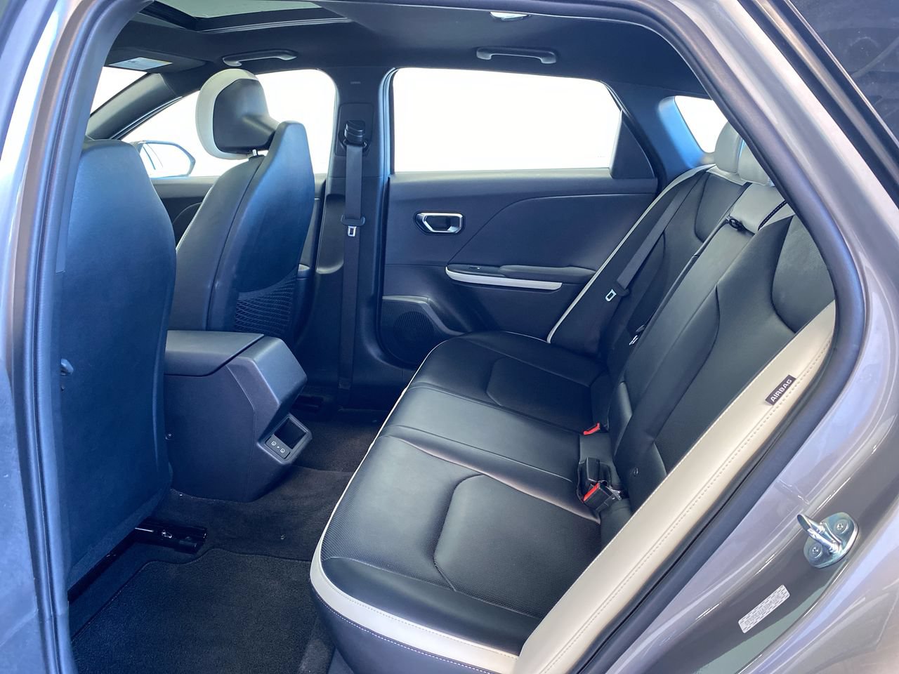 Certified 2026 Kia K4 EX w/ GT-Line Sunroof Package FWD image 32