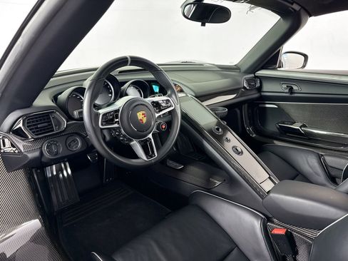 Used 2015 Porsche 918 Spyder AWD/4WD image 19