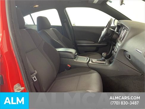 Used 2022 Dodge Charger SXT image 31
