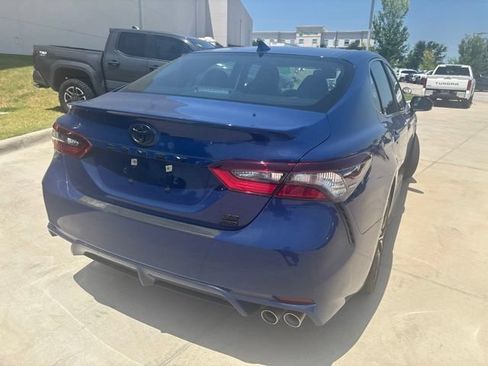 Used 2023 Toyota Camry SE w/ Audio Upgrade Package AWD/4WD image 3
