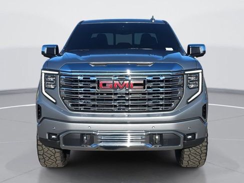 Used 2024 GMC Sierra 1500 Denali w/ Technology Package image 8