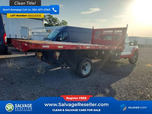 Used 2012 Ford F550 2WD Regular Cab Super Duty w/ Payload Upgrade Pkg image 4